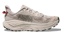 Hoka One One Challenger 8